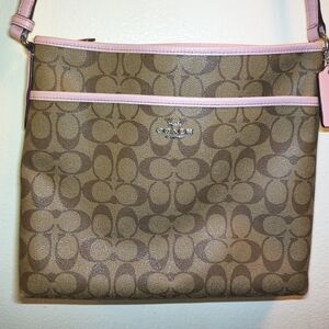 Coach Signature File Crossbody Bag Light Tan Khaki/ Cream Canvas VGC Clean